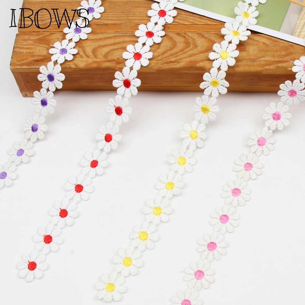 IBOWS 1yard Embroidered Flower Lace Trim Wedding Decoration DIY Lace Ribbon Handmade Necklace Sewing Accessories Supplies Crafts
IBOWS 1yard Embroidered Flower Lace Trim Wedding Decoration DIY Lace Ribbon Handmade Necklace Sewing Accessories Supplies Crafts