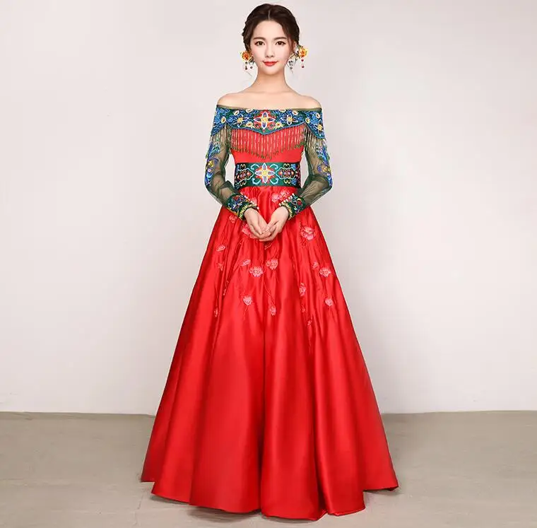 Traditional Show bride married suits chinese style wedding formal dress female evening dress cheongsam kimono Overseas Chinese
Traditional Show bride married suits chinese style wedding formal dress female evening dress cheongsam kimono Overseas Chinese
