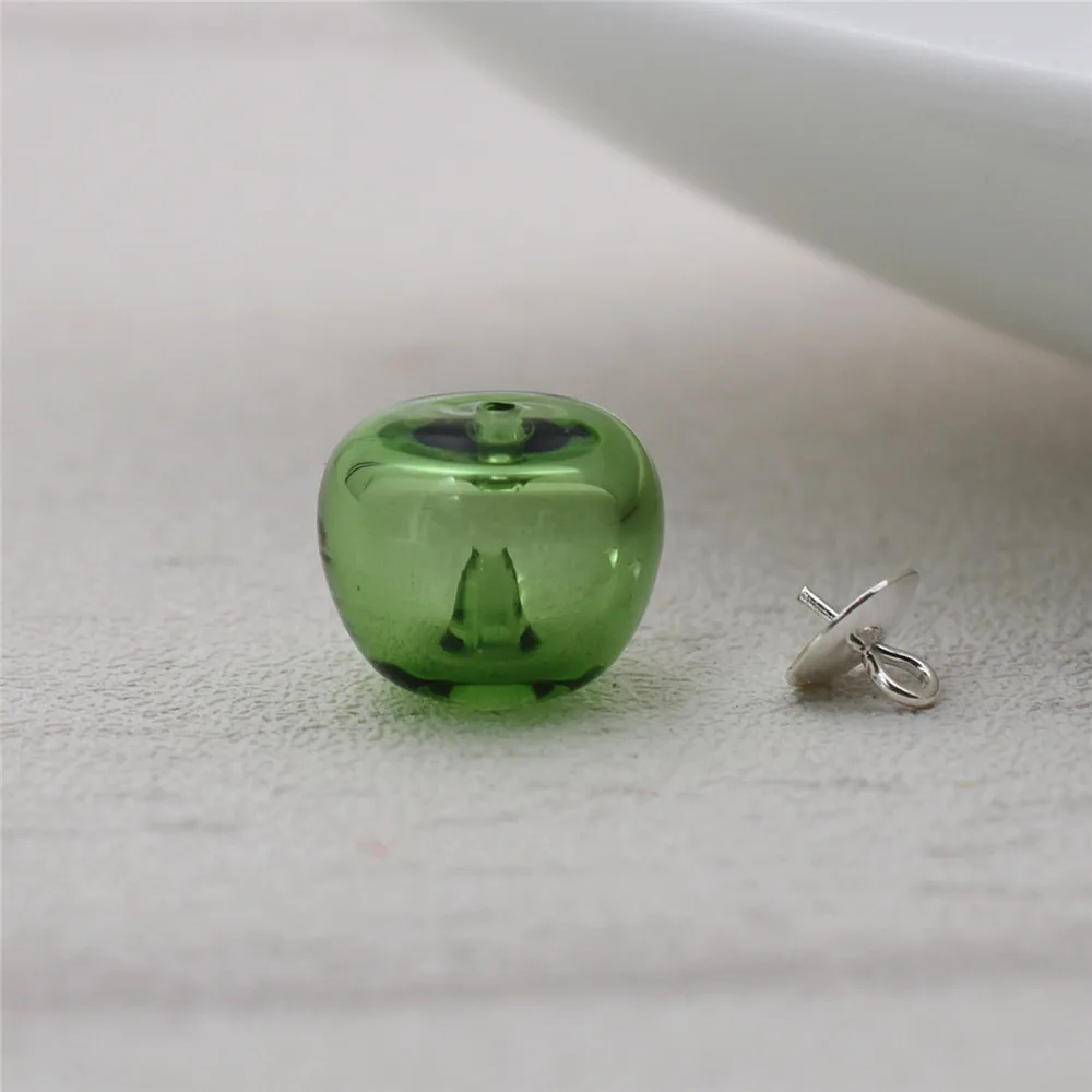 10pcs apple Coloured glaze Diffuser Perfume Refillable Essential Oil Aromatherapy silver color gold color cap glass vial charms
10pcs apple Coloured glaze Diffuser Perfume Refillable Essential Oil Aromatherapy silver color gold color cap glass vial charms