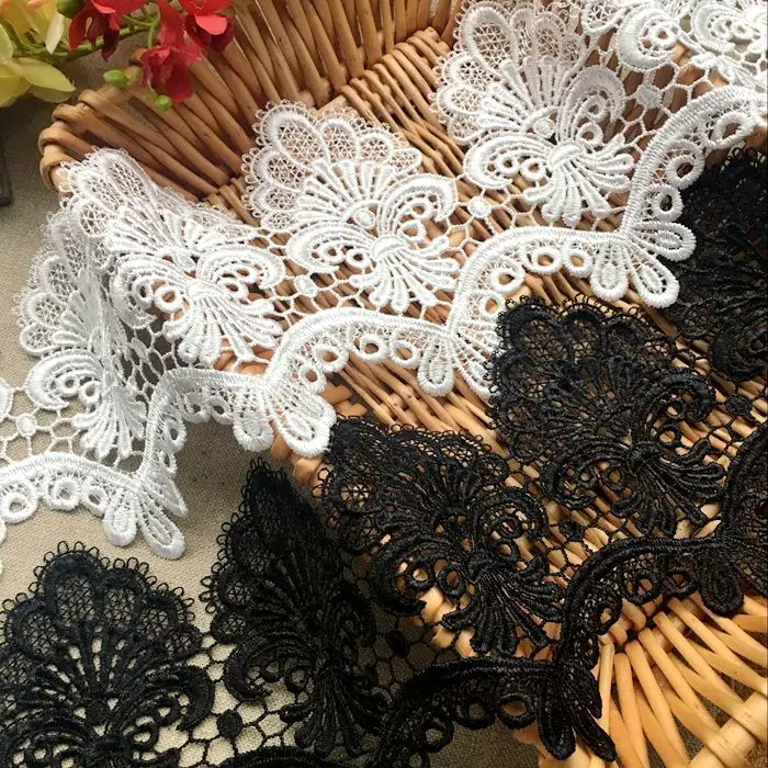 13CM Wide Vintage French Lace Fabric Water Soluble Embroidered Lace Ribbon Neckline Collar Sewing Applique DIY Crafts Trim Decor
13CM Wide Vintage French Lace Fabric Water Soluble Embroidered Lace Ribbon Neckline Collar Sewing Applique DIY Crafts Trim Decor