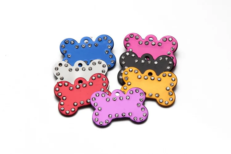 10pcs/Lot Rhinestone Crystal Pet ID Tags Personalized Custom Engraved Aluminum Bone Shape Collar Pendant
10pcs/Lot Rhinestone Crystal Pet ID Tags Personalized Custom Engraved Aluminum Bone Shape Collar Pendant