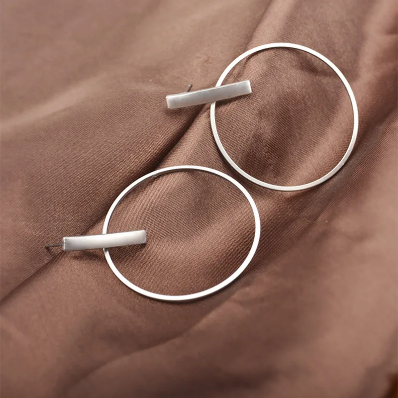 Round Circle Dangle Earrings for Women Wedding Engagement Statement Jewelry Earings Female 2018 Black Gold Silver Color Bijoux
Round Circle Dangle Earrings for Women Wedding Engagement Statement Jewelry Earings Female 2018 Black Gold Silver Color Bijoux