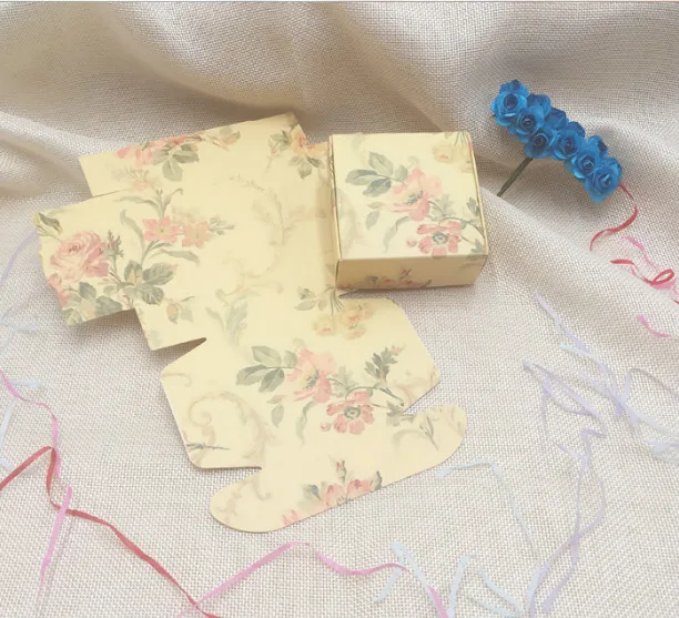 6.5*6.5*3cm 50Pcs/ Lot Yellow Kraft Paper Party Gift Ring Package Boxes Wedding Jewelry Candy Chocolate Craft Paper Packing Box
6.5*6.5*3cm 50Pcs/ Lot Yellow Kraft Paper Party Gift Ring Package Boxes Wedding Jewelry Candy Chocolate Craft Paper Packing Box