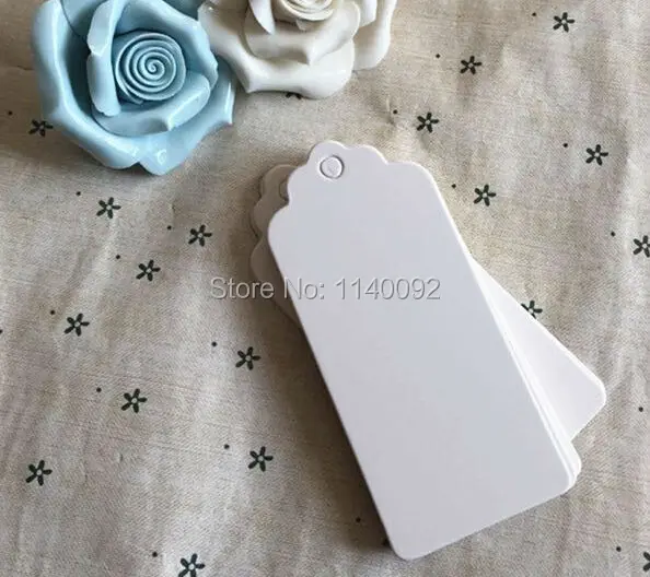 free shipping 300 pcs a lot 4x9cm blank white paper hang tag/cake gift price tags/clothing hang tags/labels/DIY tags/cards
free shipping 300 pcs a lot 4x9cm blank white paper hang tag/cake gift price tags/clothing hang tags/labels/DIY tags/cards