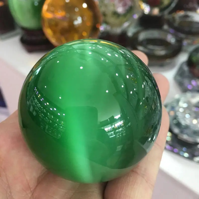 Rare Natural Quartz green Cat Eye Crystal Healing Ball Sphere 60mm + Stand 5AAA
Rare Natural Quartz green Cat Eye Crystal Healing Ball Sphere 60mm + Stand 5AAA