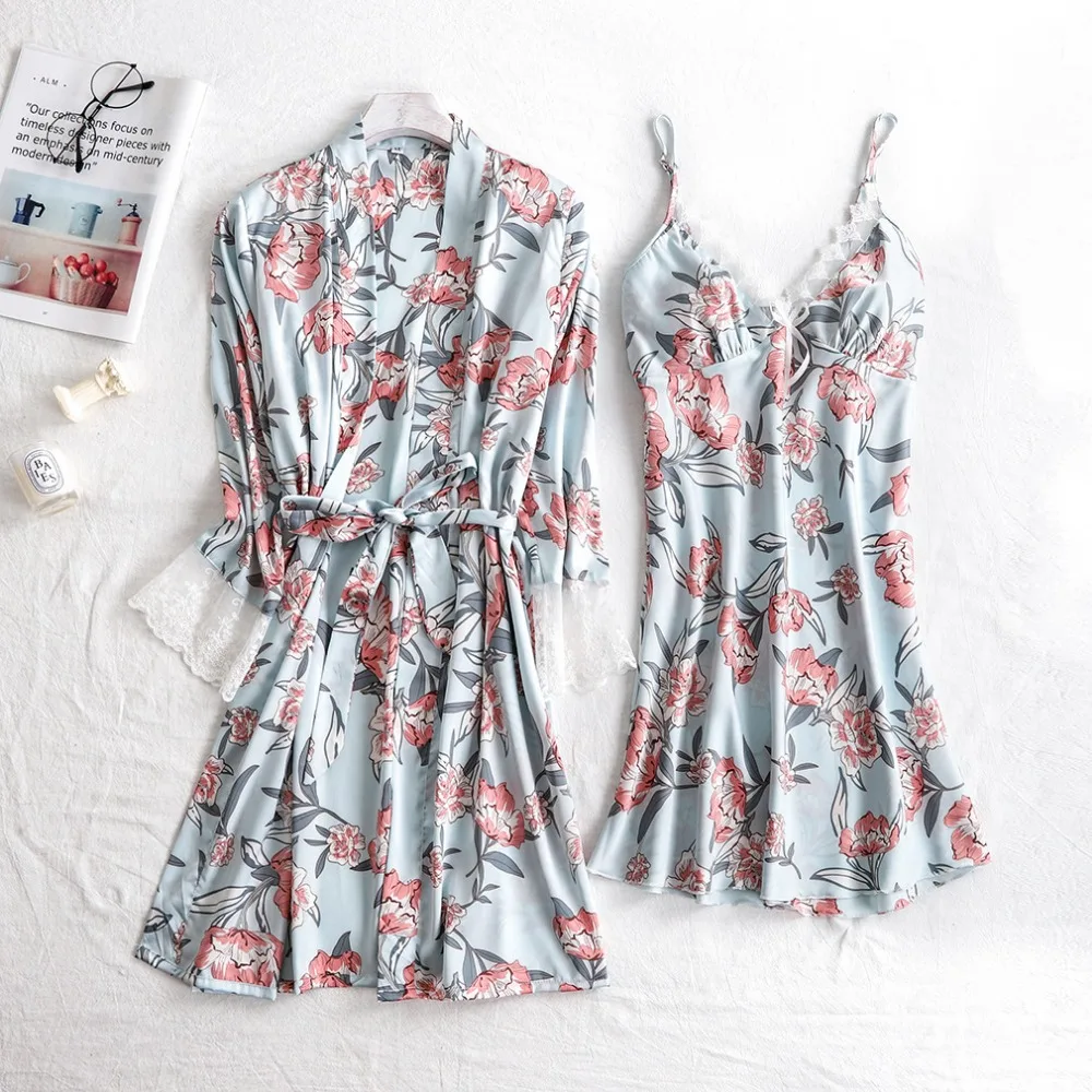 Brand New Silk Satin Women Robe & Gown Sets 2019 Summer 2 Pcs Sleep Dress+Robe Sleepwear Sexy Night Gown Nightdress Home Wear
Brand New Silk Satin Women Robe & Gown Sets 2019 Summer 2 Pcs Sleep Dress+Robe Sleepwear Sexy Night Gown Nightdress Home Wear