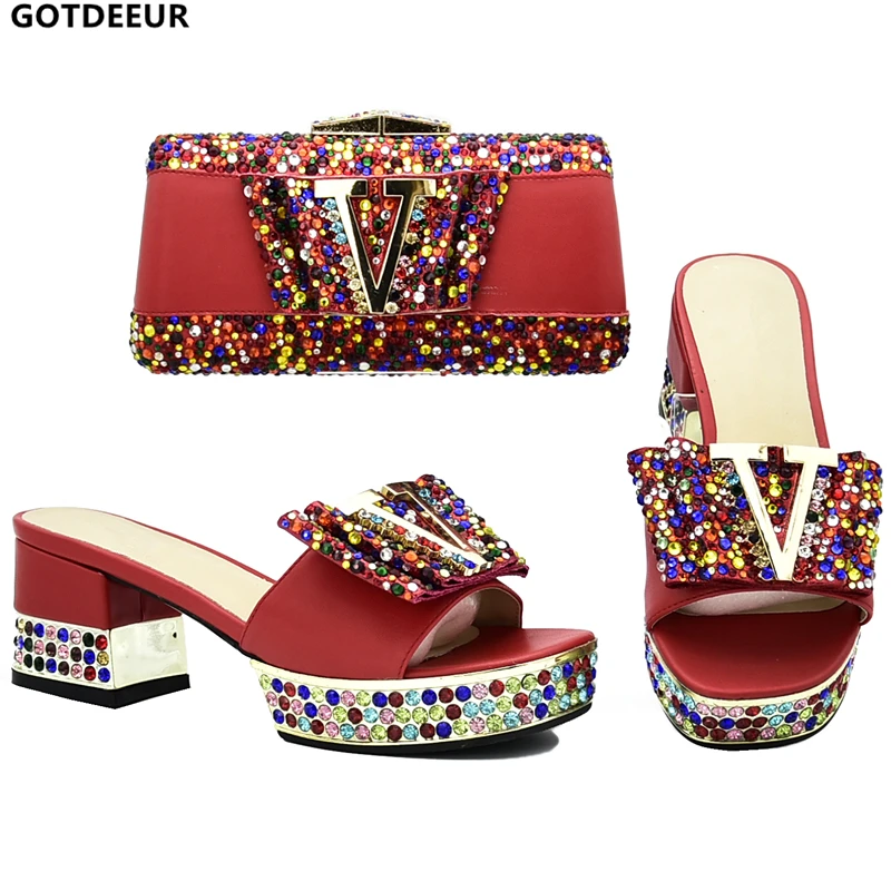New Arrival Italian Shoes with Matching Bags Set Decorated with Rhinestone Shoes and Bag Set African Sets 2019 Nigerian Shoes
New Arrival Italian Shoes with Matching Bags Set Decorated with Rhinestone Shoes and Bag Set African Sets 2019 Nigerian Shoes