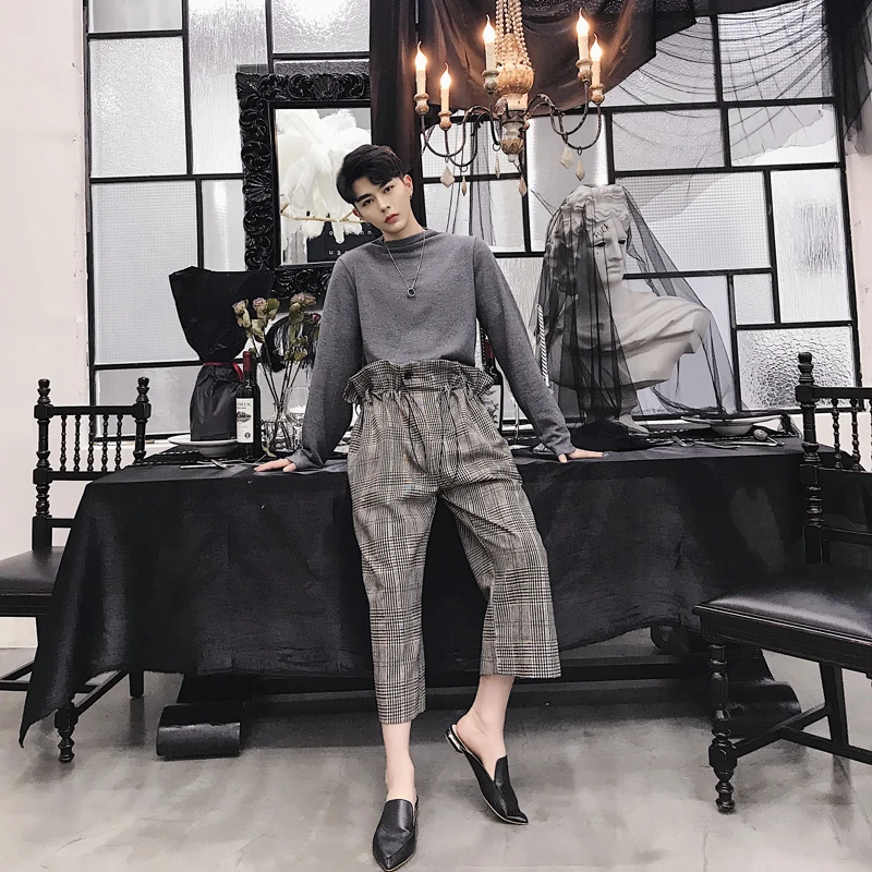 2018 Autumn New Men's Fashion Retro Style Lattice High Waist Pull Rope Eight Pants Loose Casual Black/Brown Color Trousers M-2XL
2018 Autumn New Men's Fashion Retro Style Lattice High Waist Pull Rope Eight Pants Loose Casual Black/Brown Color Trousers M-2XL