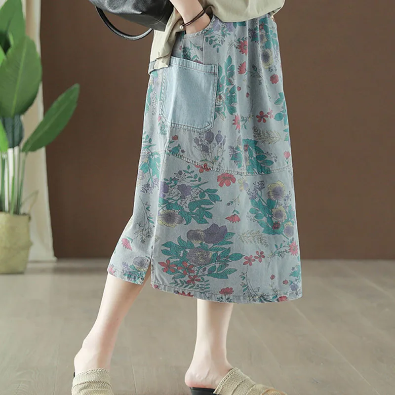 New Fashion Denim Casual Skirts Female Beautiful Printing Flower Elastic Waist High Waist Skirts Woman Loose Plus Size Skirts
New Fashion Denim Casual Skirts Female Beautiful Printing Flower Elastic Waist High Waist Skirts Woman Loose Plus Size Skirts