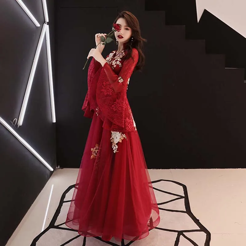 Oriental Bride Wedding Evening Party Dress Chinese Traditional Embroidery Female Cheongsam Lace Floor Length Qipao Mesh Gown
Oriental Bride Wedding Evening Party Dress Chinese Traditional Embroidery Female Cheongsam Lace Floor Length Qipao Mesh Gown