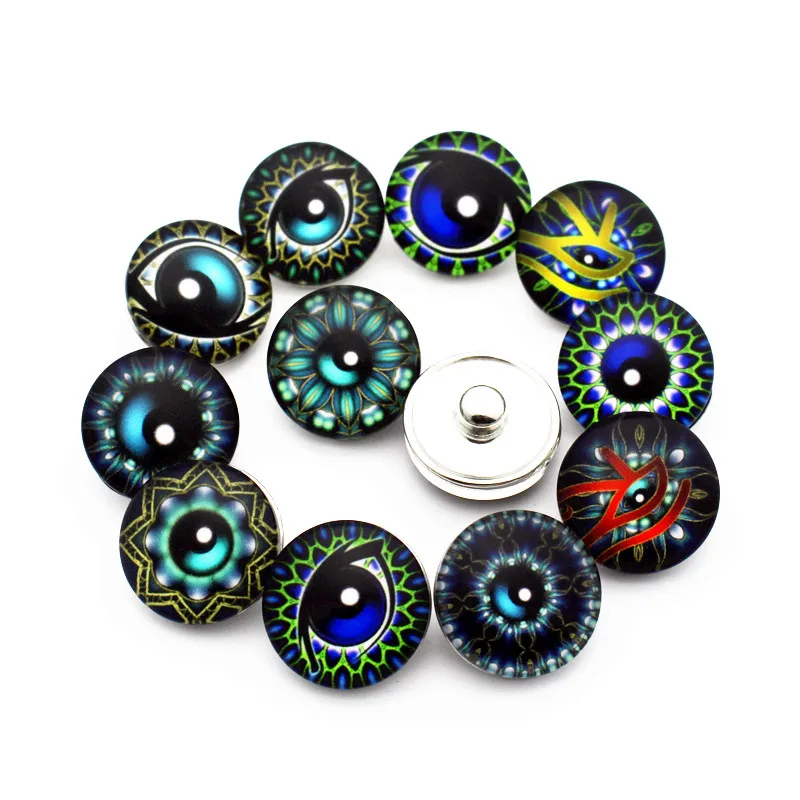 Wholesale 10pcs/lot New Glass Snap Jewelry Horrible Eyes Glass Snap Buttons Charms Fit 18mm/20mm DIY Snap Bracelet Necklace
Wholesale 10pcs/lot New Glass Snap Jewelry Horrible Eyes Glass Snap Buttons Charms Fit 18mm/20mm DIY Snap Bracelet Necklace