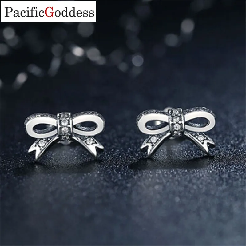 Pacificgoddess bow tie earrings cross-border quick sale hot source earrings pure silver ornaments wholesale 
Pacificgoddess bow tie earrings cross-border quick sale hot source earrings pure silver ornaments wholesale