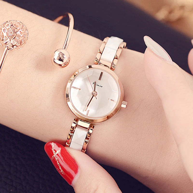 KIMIO Women's Quartz Watch Multi Cut Surface Mirror Simulated Ceramic Strap Ladies Dress Bracelet Watch Top Brand Horloge
KIMIO Women's Quartz Watch Multi Cut Surface Mirror Simulated Ceramic Strap Ladies Dress Bracelet Watch Top Brand Horloge