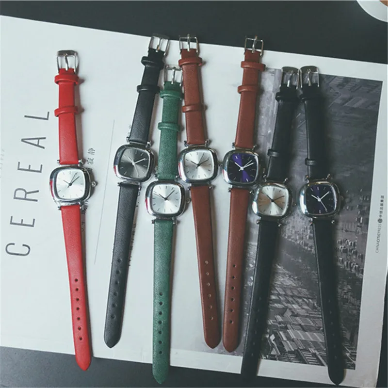 Ladies Fashion Simple Style Watches Women Classic Square Dial Quartz Wristwatches Casual Elegant Women Leather Clock Dress reloj
Ladies Fashion Simple Style Watches Women Classic Square Dial Quartz Wristwatches Casual Elegant Women Leather Clock Dress reloj