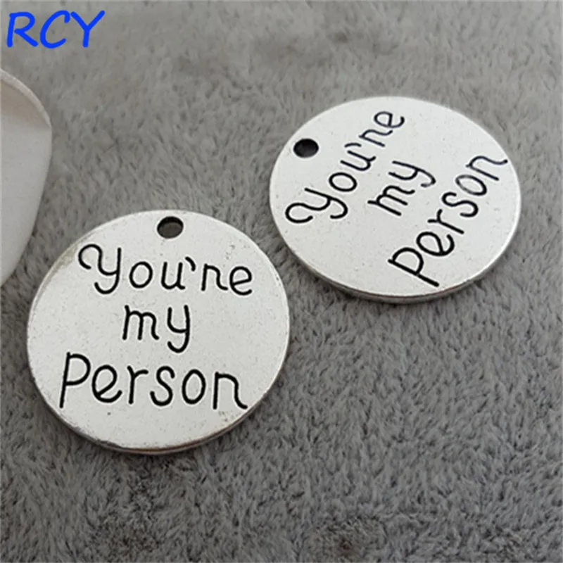 Top Quality 20 Pieces/lot 24mm letter printed you'ne my person charms pendant message charms
Top Quality 20 Pieces/lot 24mm letter printed you'ne my person charms pendant message charms