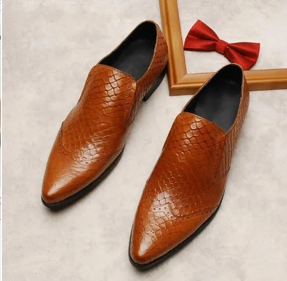 New Hot Genuine Leather Formal Dress Men Oxfords Slip on Breathble Business Shoes Men Wedding Party
New Hot Genuine Leather Formal Dress Men Oxfords Slip on Breathble Business Shoes Men Wedding Party