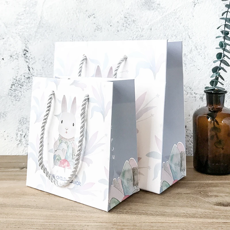5PCS Rabbit Gift Bag High Grade Paper Bag Birthday Valentine 's Day Children' s Clothing Toy Bag Christmas Candy Holder
5PCS Rabbit Gift Bag High Grade Paper Bag Birthday Valentine 's Day Children' s Clothing Toy Bag Christmas Candy Holder