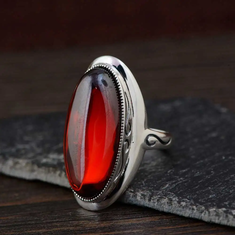 Фото Женское кольцо из тайского серебра 925 пробы с красным халцедоном|Кольца| |
