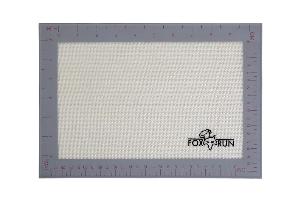 420*300mm(16.5x11.8inch)Non-stick silicone baking liner sugar art liner doughing mat
420*300mm(16.5x11.8inch)Non-stick silicone baking liner sugar art liner doughing mat