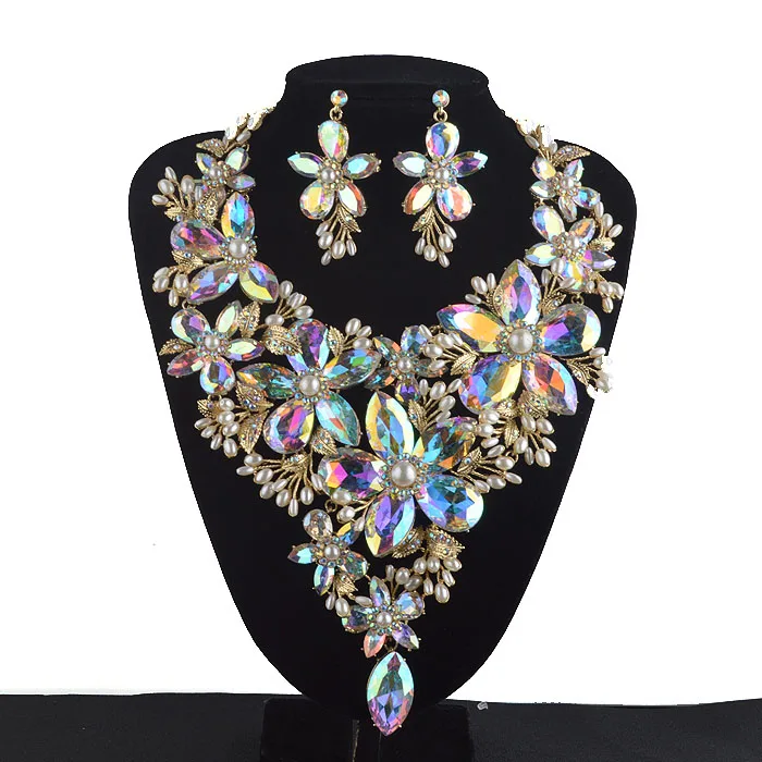 AB color Statement Jewelry sets Women Rhinestone crystal Pearl Big Flower Party Necklace earrings set Bridal Wedding Jewelry
AB color Statement Jewelry sets Women Rhinestone crystal Pearl Big Flower Party Necklace earrings set Bridal Wedding Jewelry