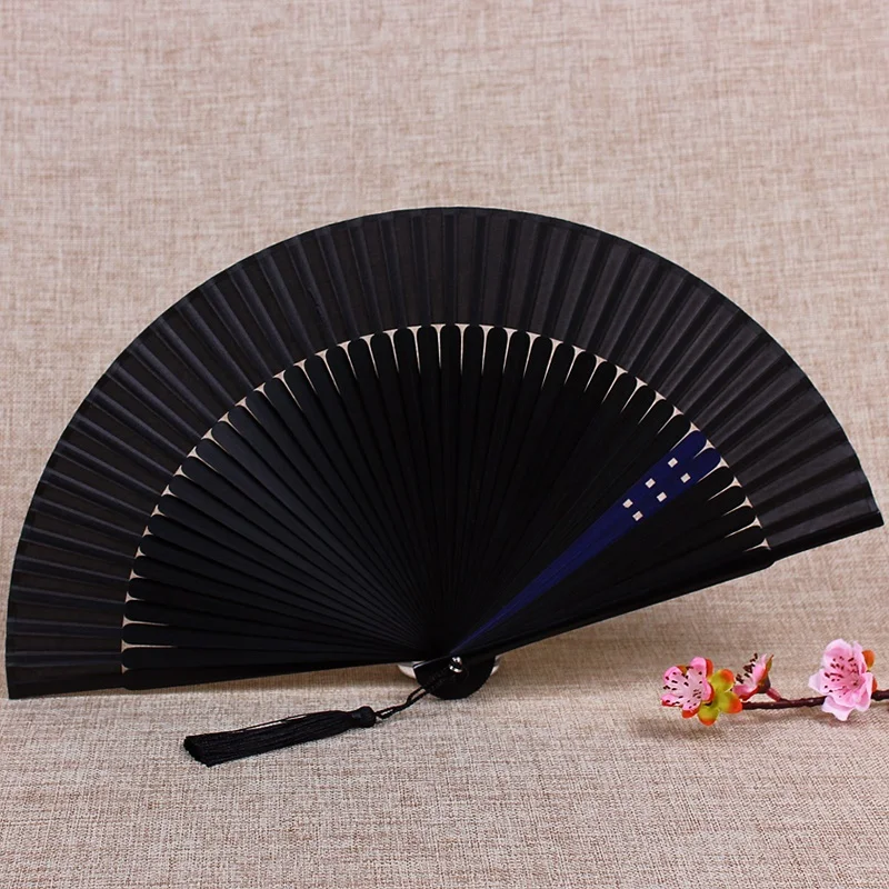 2018 new fan high quality real silk dance wedding party pocket bamboo folding fan summer craft gift free shipping
2018 new fan high quality real silk dance wedding party pocket bamboo folding fan summer craft gift free shipping