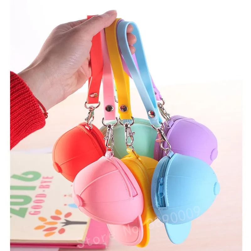 Free shipping 1000pcs Fashion Korean Cute Hat Bag Cartoon Girls Bags Keychains Children Candy Colors Kids Purse Keychain
Free shipping 1000pcs Fashion Korean Cute Hat Bag Cartoon Girls Bags Keychains Children Candy Colors Kids Purse Keychain