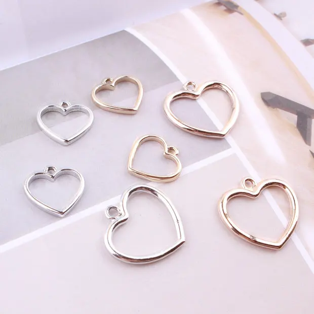 50pc 17/24mm Gold Color Cute Hollow Heart Charm geometry pendant For Earring Necklace DIY Handmade Jewelry Making
50pc 17/24mm Gold Color Cute Hollow Heart Charm geometry pendant For Earring Necklace DIY Handmade Jewelry Making