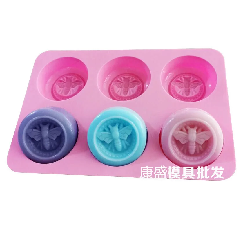 Silicone Honeycomb hand soap mold Honeycomb new round honeybee moon cake mold candle mold
Silicone Honeycomb hand soap mold Honeycomb new round honeybee moon cake mold candle mold