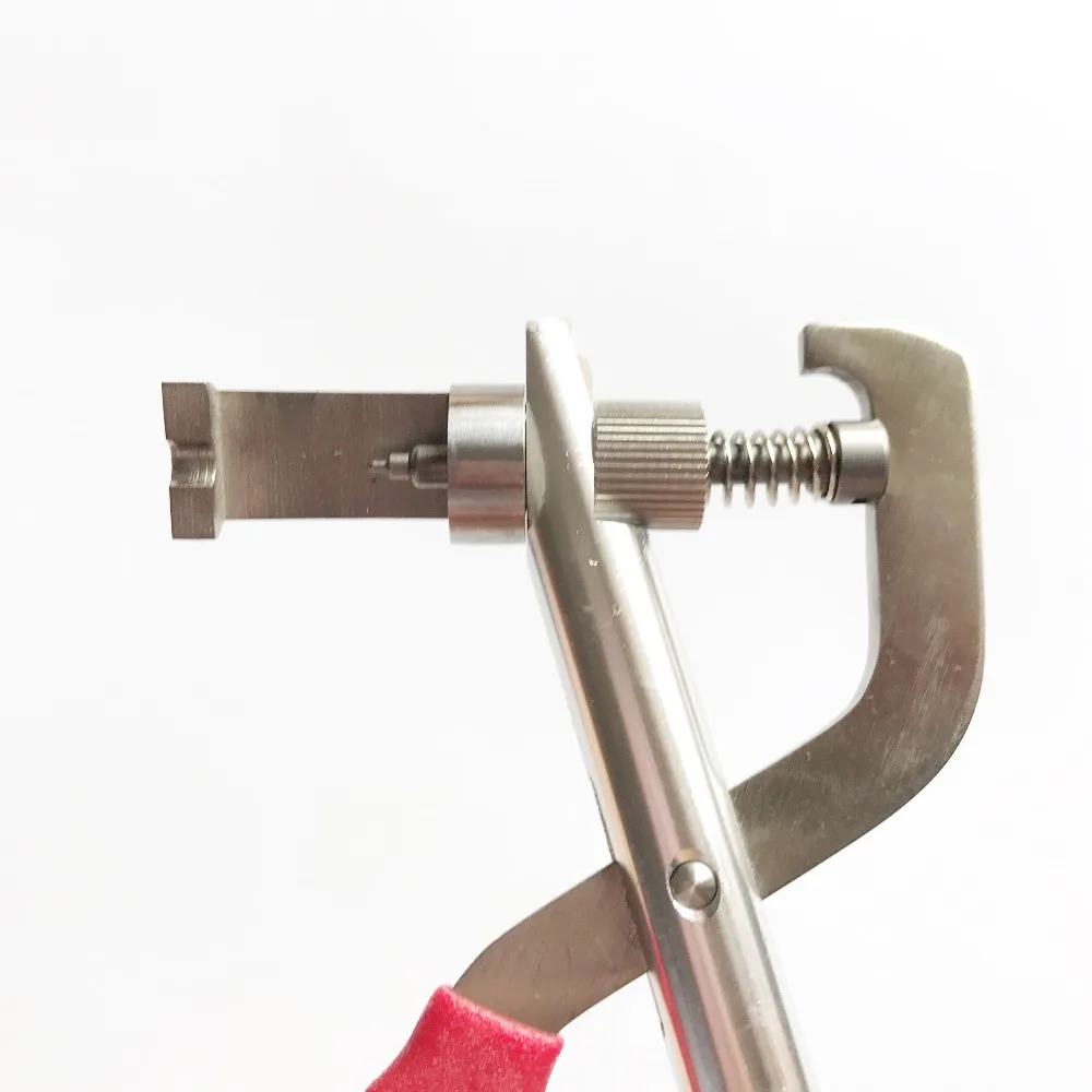Pin removal tool for Car Flip Remote Key Blade Disassembly Roll Pin Press Removal Tool key cutter style
Pin removal tool for Car Flip Remote Key Blade Disassembly Roll Pin Press Removal Tool key cutter style