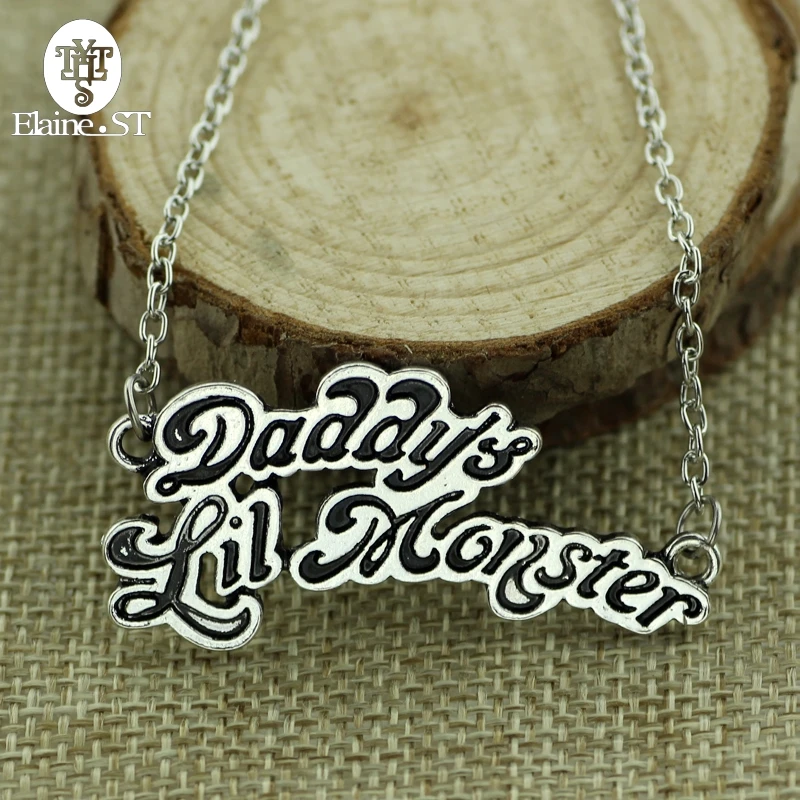 Wholesale 10 Pcs Suicide Squads Quinn Alloy Big Statement Necklace Daddy's Lil Monster Letter Pendant Jewelry Men Women
Wholesale 10 Pcs Suicide Squads Quinn Alloy Big Statement Necklace Daddy's Lil Monster Letter Pendant Jewelry Men Women