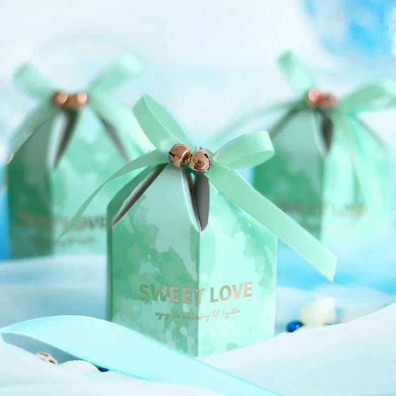 Christmas Candy Gift Box with Ribbon Wedding Favors Decoration and Baby Shower Candy Boxes for Girl Boy Birthday Party Supplies
Christmas Candy Gift Box with Ribbon Wedding Favors Decoration and Baby Shower Candy Boxes for Girl Boy Birthday Party Supplies