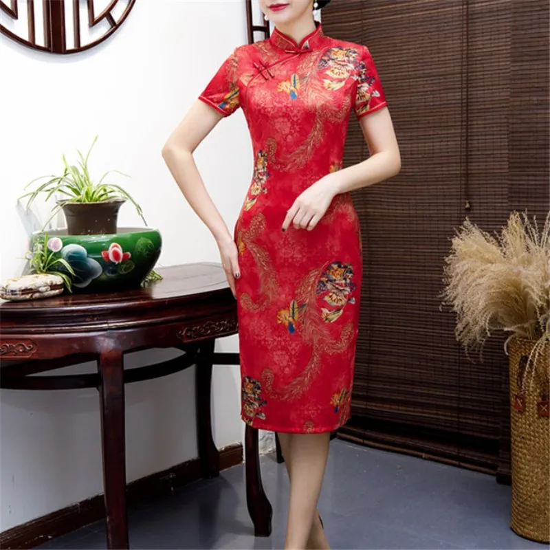 2019New High quality Red Chinese Women Traditional Dress Silk Satin Cheongsam Mini Sexy Qipao Flower Party Dress Vestidos W764
2019New High quality Red Chinese Women Traditional Dress Silk Satin Cheongsam Mini Sexy Qipao Flower Party Dress Vestidos W764