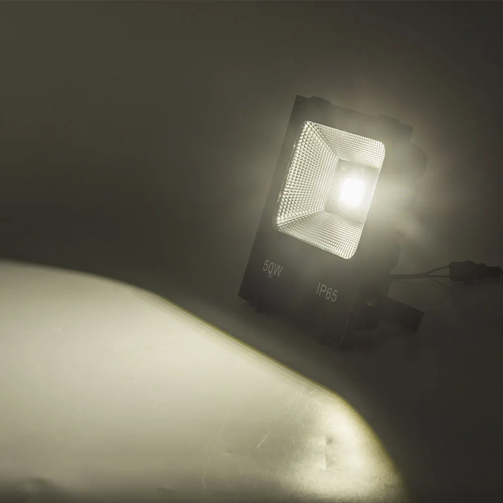 Новая модель led 4500k 40 Вт прожектор светильник AC110V AC220V Светодиодный прожектор светильник 40 Вт IP65
Новая модель led 4500k 40 Вт прожектор светильник AC110V AC220V Светодиодный прожектор светильник 40 Вт IP65