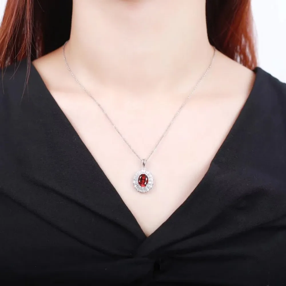 gem jewelry manufacturer fashionable white 925 sterling silver natural red garnet pendant necklace for female
gem jewelry manufacturer fashionable white 925 sterling silver natural red garnet pendant necklace for female