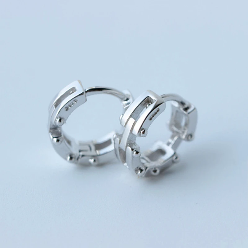 925 Sterling Silver Trendy Street Accessories Women Men Hoop Earring Ear Cuff Clip For Women Fashion Silver Jewelry E0828
925 Sterling Silver Trendy Street Accessories Women Men Hoop Earring Ear Cuff Clip For Women Fashion Silver Jewelry E0828