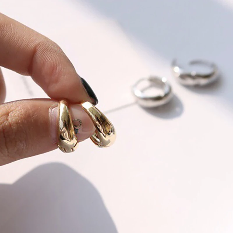 SRCOI Trendy Gold Silver Color Thick Hoops Earrings Round Circle Geometric Huggie Earrings Minimalist Mini Small Loop Wholesale
SRCOI Trendy Gold Silver Color Thick Hoops Earrings Round Circle Geometric Huggie Earrings Minimalist Mini Small Loop Wholesale