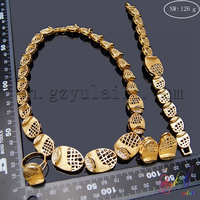 Free Shipping High Quality Zinc Alloy Fashion Statement Anniversary Gold-color Four Jewelry Set
Free Shipping High Quality Zinc Alloy Fashion Statement Anniversary Gold-color Four Jewelry Set