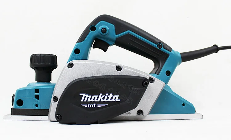 Новый японский Makita M1901B, деревообрабатывающий портативный строгальный станок
Новый японский Makita M1901B, деревообрабатывающий портативный строгальный станок