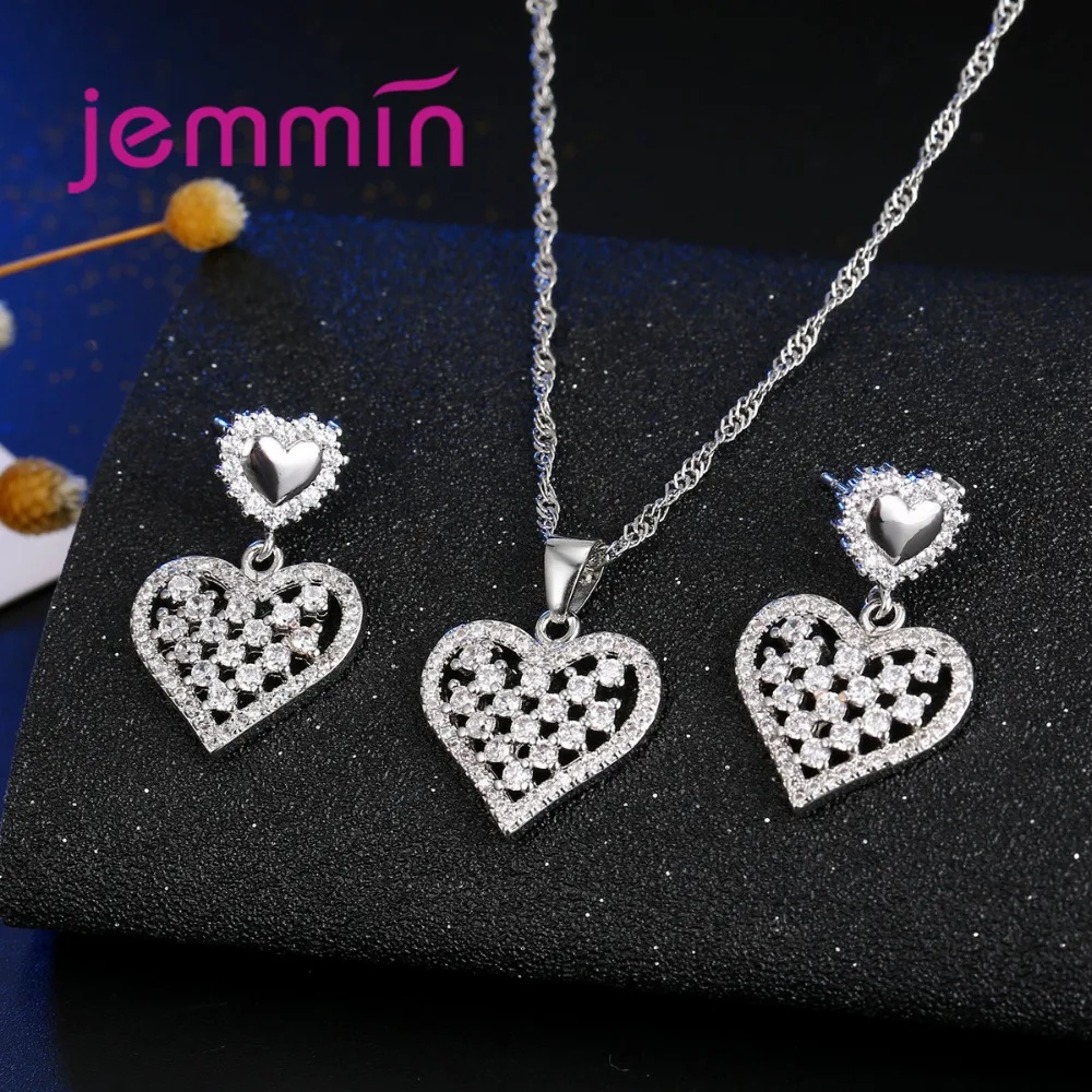 Hollow Heart Cubic Crystal Fine Jewelry Set Earrings/Necklace 925 Sterling Silver Jewelry Set For Women Valentine's Day
Hollow Heart Cubic Crystal Fine Jewelry Set Earrings/Necklace 925 Sterling Silver Jewelry Set For Women Valentine's Day