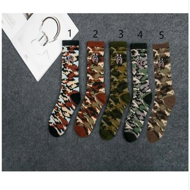 FRALOSHA Four Seasons New Socks Personality Street Dance Men And Women Socks Camouflage Fashion Trend in Skateboard Cotton Socks
FRALOSHA Four Seasons New Socks Personality Street Dance Men And Women Socks Camouflage Fashion Trend in Skateboard Cotton Socks
