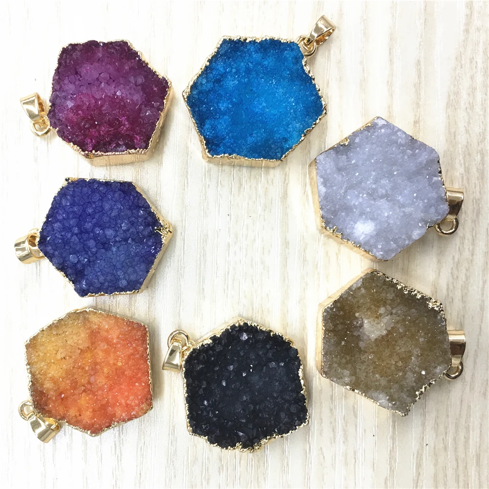 Druzys From Drusy Natural Stone Hexagon Pendants&necklace Black Yellow White Agates Vintage Gold for Women Jewelry Making 6pcs
Druzys From Drusy Natural Stone Hexagon Pendants&necklace Black Yellow White Agates Vintage Gold for Women Jewelry Making 6pcs