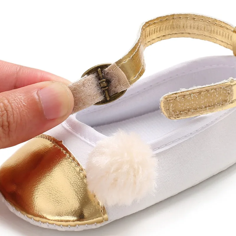Baby First Walkers Baby Shoes Girls Cute Small Pompom Stitching Princess Baby Soft Bottom Toddler Shoes
Baby First Walkers Baby Shoes Girls Cute Small Pompom Stitching Princess Baby Soft Bottom Toddler Shoes
