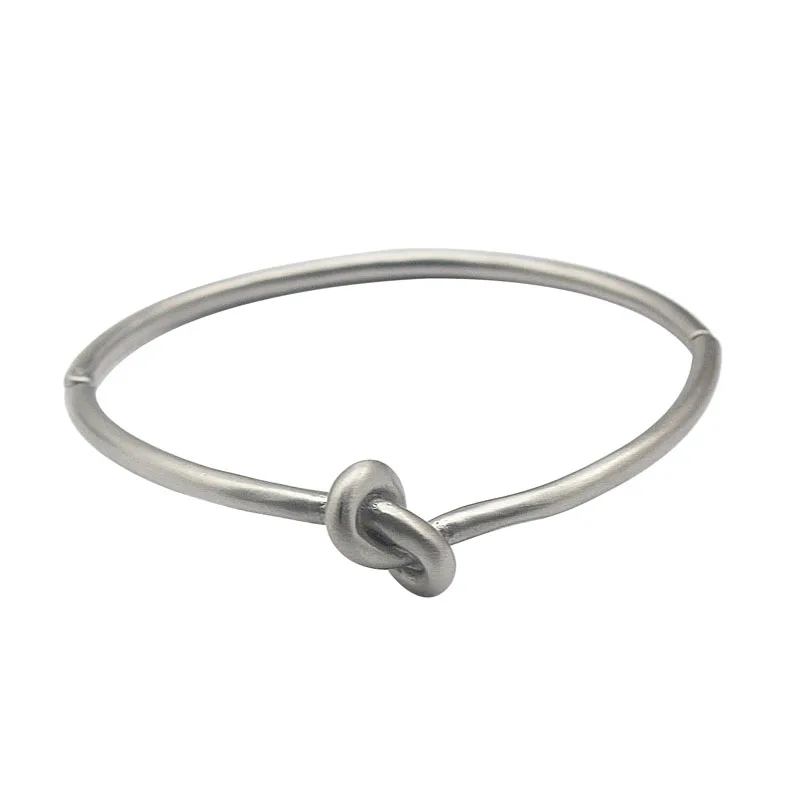 Fashion Bracelet with Knot Stainless Steel Silver Color Bracelets Bangles Wedding, Engagement, Party Wholesale Jewelry A10008
Fashion Bracelet with Knot Stainless Steel Silver Color Bracelets Bangles Wedding, Engagement, Party Wholesale Jewelry A10008