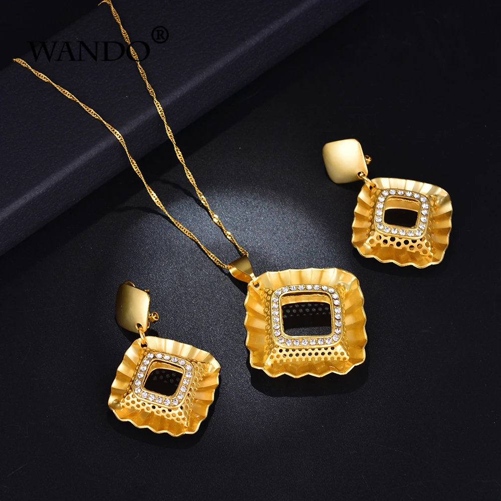 WANDO Trendy Brand Jewelry Contain Gold colour Round Pendant Shell Jewelry Set Luxury Necklace/Earrings girl gift s120
WANDO Trendy Brand Jewelry Contain Gold colour Round Pendant Shell Jewelry Set Luxury Necklace/Earrings girl gift s120