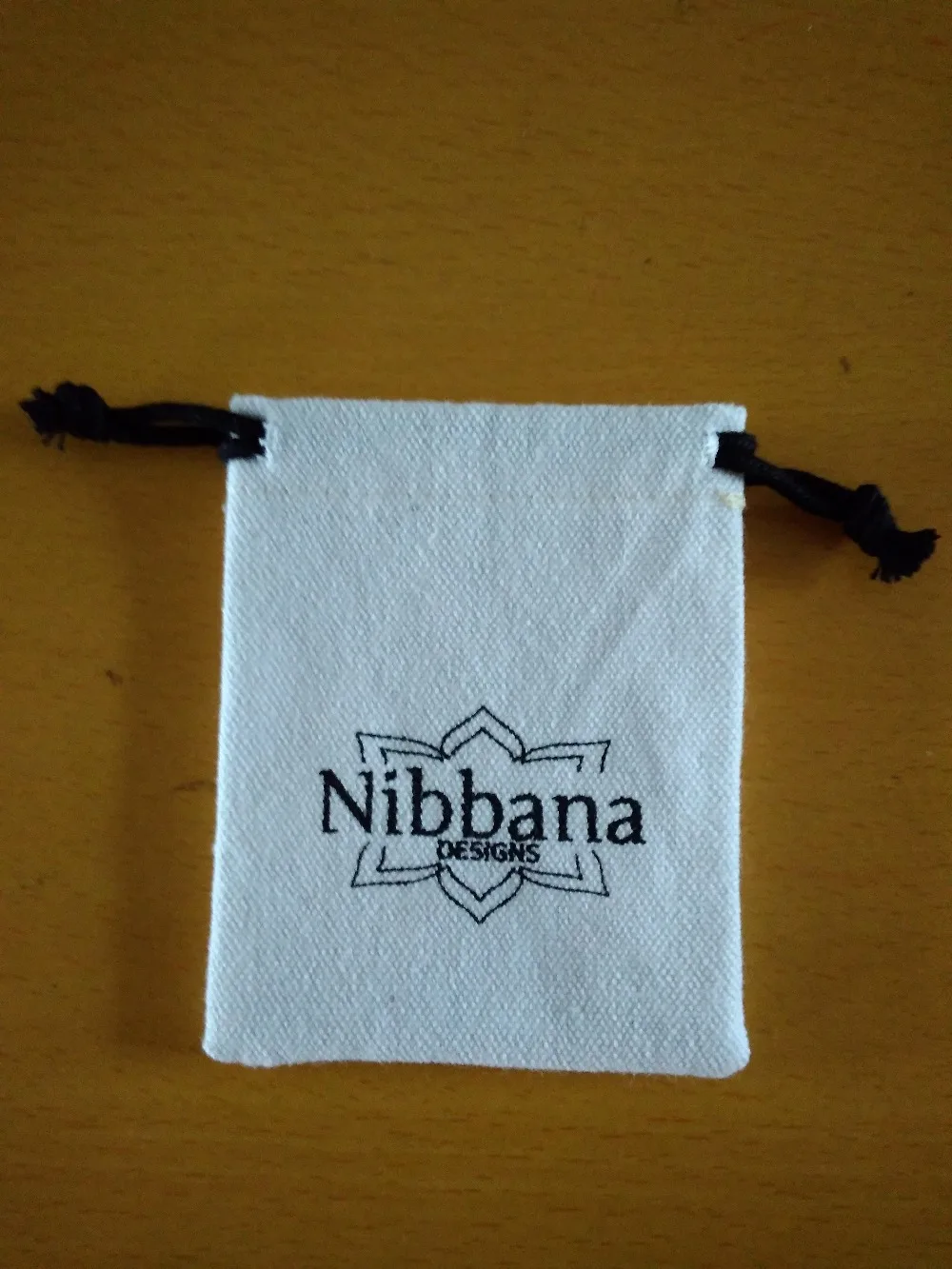 deposit 8*10cm Customized Logo canvas pouch with black logo gift Bags wedding Gift bags Jewelry gift pouch Free Shipping
deposit 8*10cm Customized Logo canvas pouch with black logo gift Bags wedding Gift bags Jewelry gift pouch Free Shipping