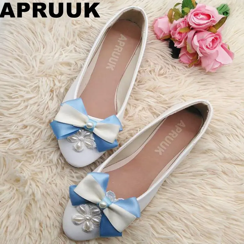 Sweet round toes ballet flats shoes womens blue white satin bow bowtie shoes lace pearls female flats comfortable shoes
Sweet round toes ballet flats shoes womens blue white satin bow bowtie shoes lace pearls female flats comfortable shoes