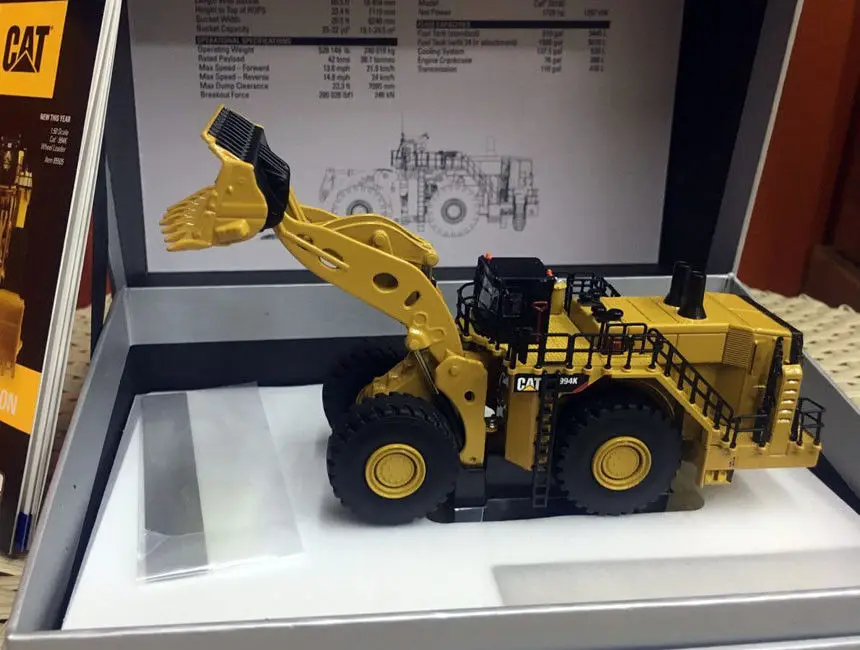 Редкий! Caterpillar Cat 994K, колесный погрузчик Elite 1/125, металлическая модель бренд DieCast Masters DM85535
Редкий! Caterpillar Cat 994K, колесный погрузчик Elite 1/125, металлическая модель бренд DieCast Masters DM85535