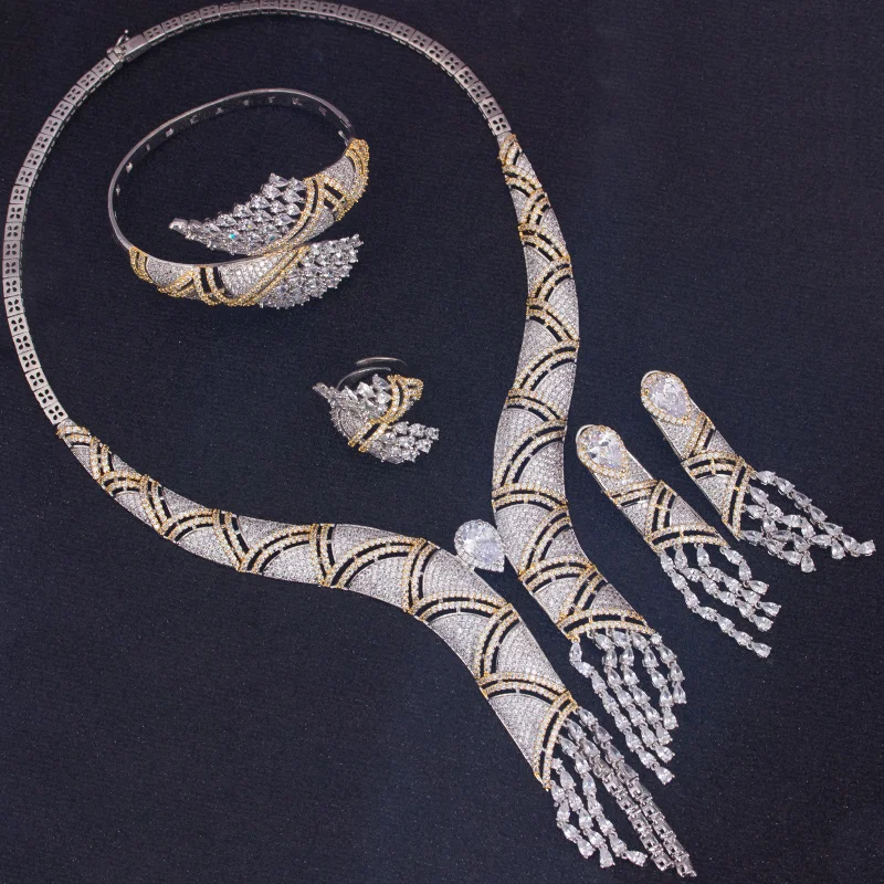 BrideTalk High Quality Nigeria Party Trendy Necklace Full Micro Paved Cubic Zircon 4Pcs Sets Decorated Jewelry Woman Wedding
BrideTalk High Quality Nigeria Party Trendy Necklace Full Micro Paved Cubic Zircon 4Pcs Sets Decorated Jewelry Woman Wedding