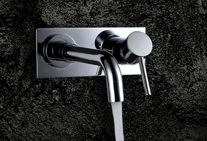 Simple Style chrome Brass Wall Mounted Basin Faucet Single Handle Mixer Tap Hot & Cold Water bathroom faucet BF047
Simple Style chrome Brass Wall Mounted Basin Faucet Single Handle Mixer Tap Hot & Cold Water bathroom faucet BF047