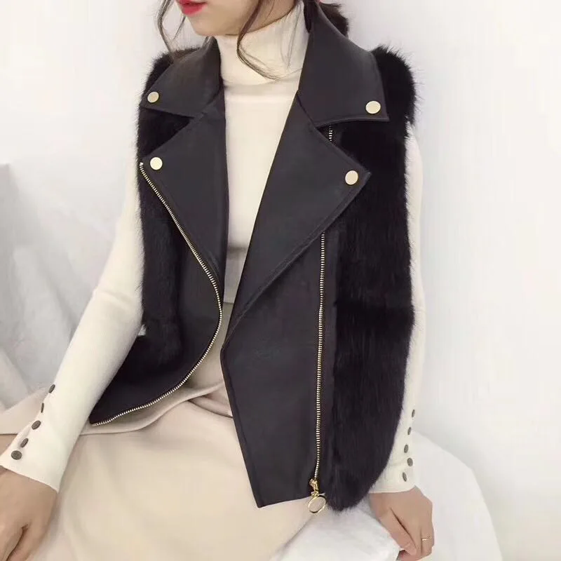 SWYIVY Leather Jackets Woman Faux Fox Fur Outside Warm 2019 New Winter Female Fashion Slim Vest One Size Woman Leather Vest Coat
SWYIVY Leather Jackets Woman Faux Fox Fur Outside Warm 2019 New Winter Female Fashion Slim Vest One Size Woman Leather Vest Coat